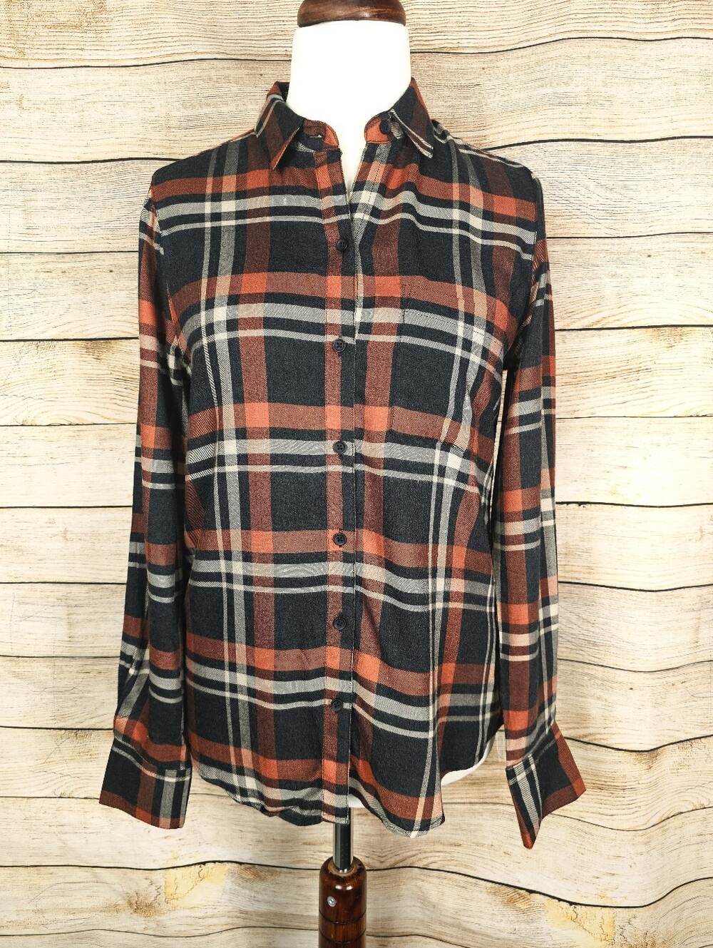 Beach Lunch Lounge SOFT Plaid Flannel Button Down Shirt Size Medium